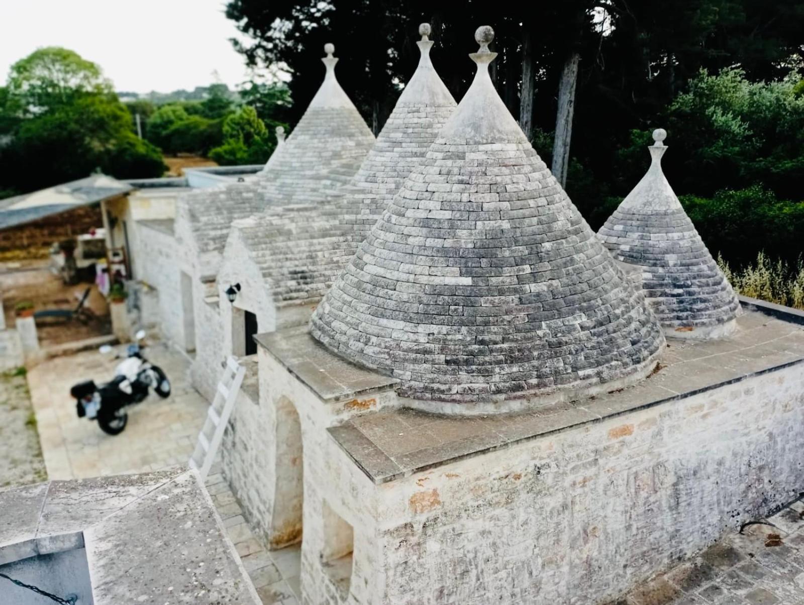 Nidadi Trulli D'itria