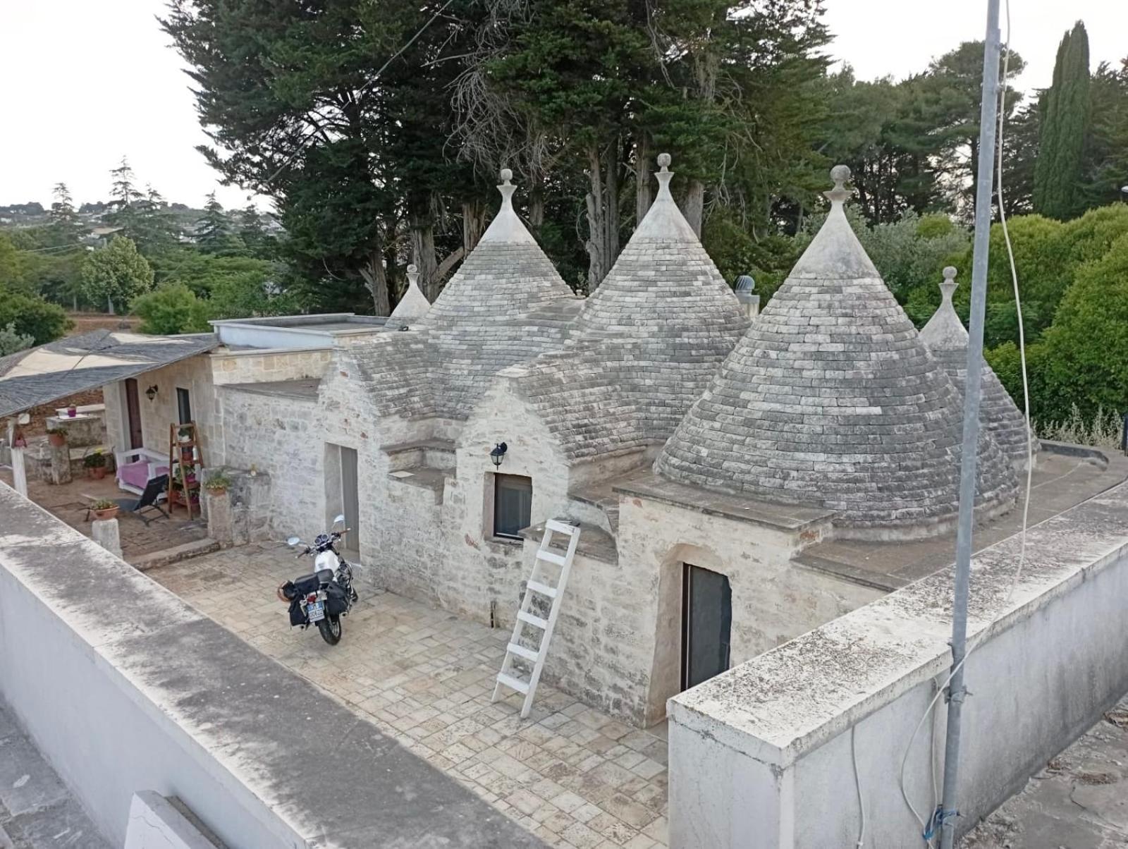 Nidadi Trulli D'itria Holiday home *